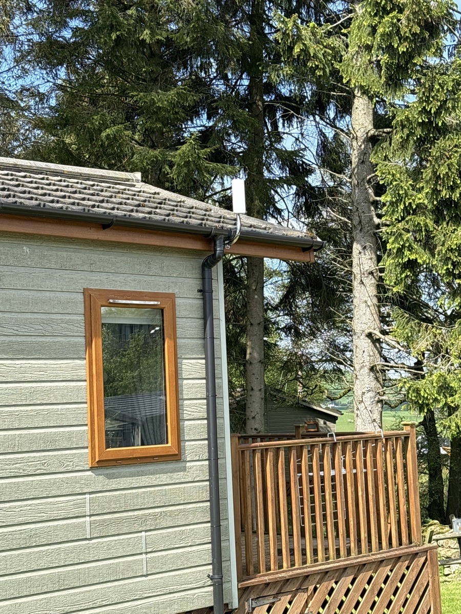 Dedicated wireless internet connection for holiday homes, lodges and static caravans